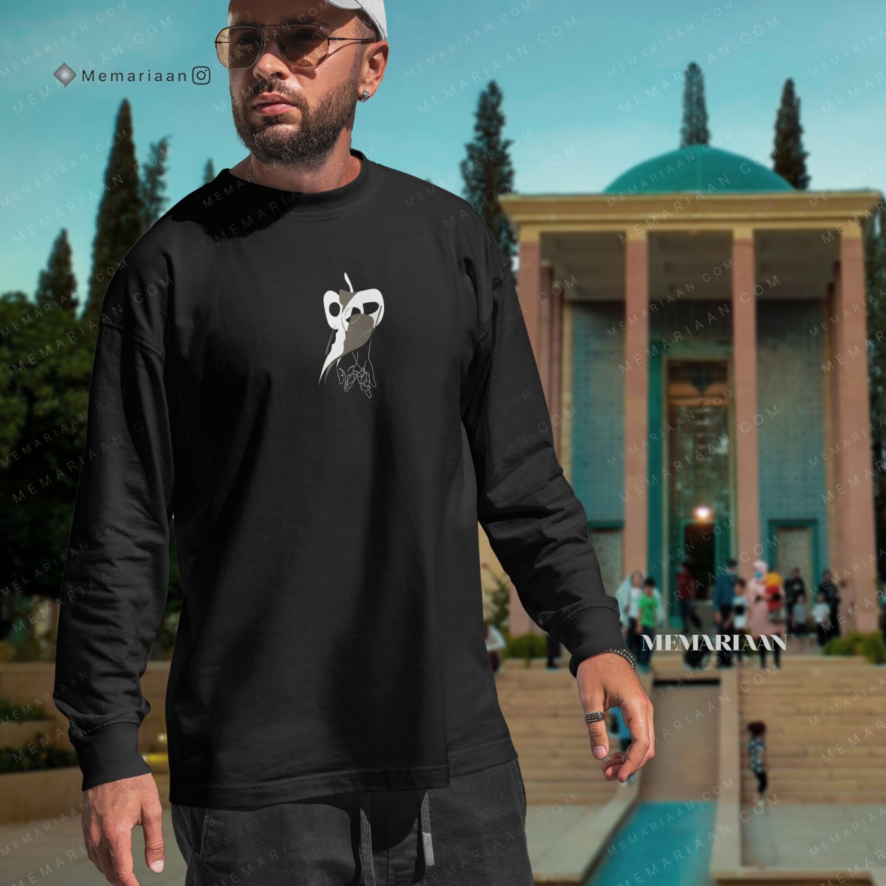 سویشرت طرح خط خوشنویسی شعر مقدار یار هم نفس؛ نگارش ریز چاپ مینیمال