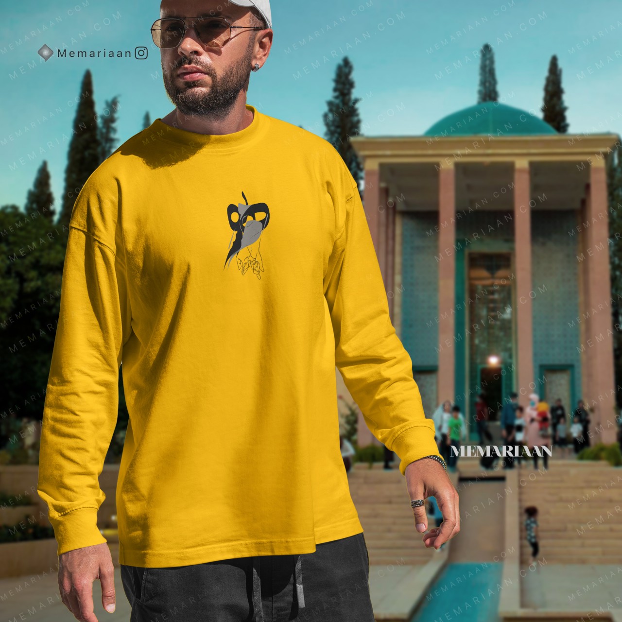سویشرت طرح خط خوشنویسی شعر مقدار یار هم نفس؛ نگارش ریز چاپ مینیمال